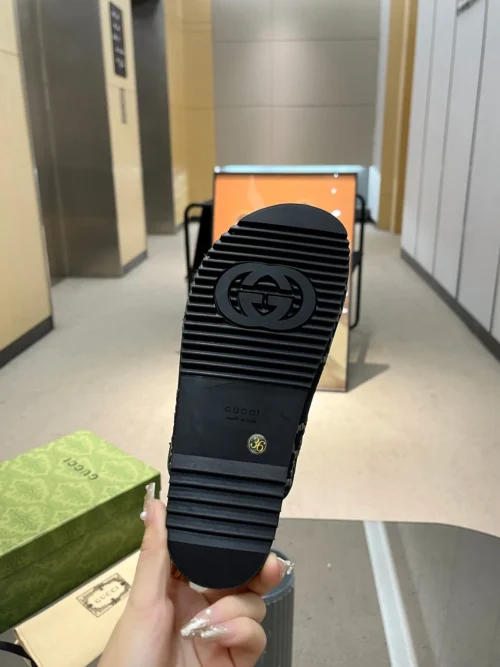 Gucci Lambskin Slides Style 0121