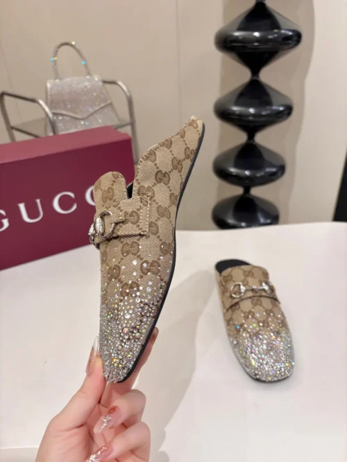 Gucci Sneakers Style 0128