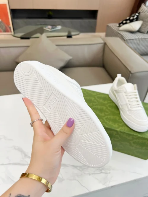 Gucci Off White Leather Sneakers Style 0137