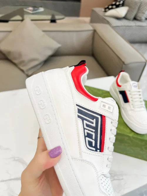 Gucci Off White Leather Sneakers Style 0139