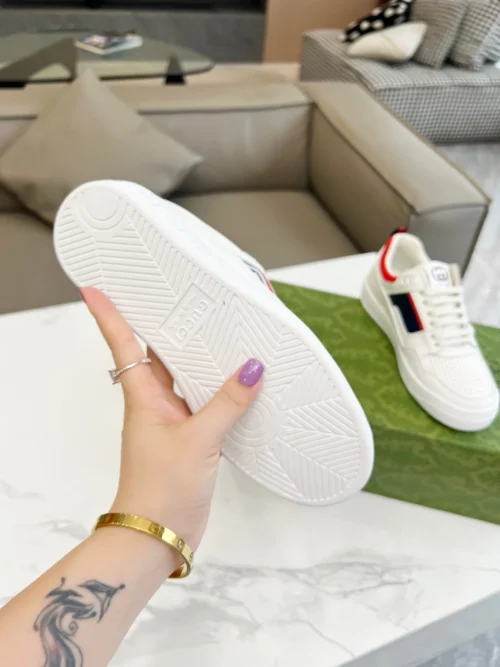 Gucci Off White Leather Sneakers Style 0139