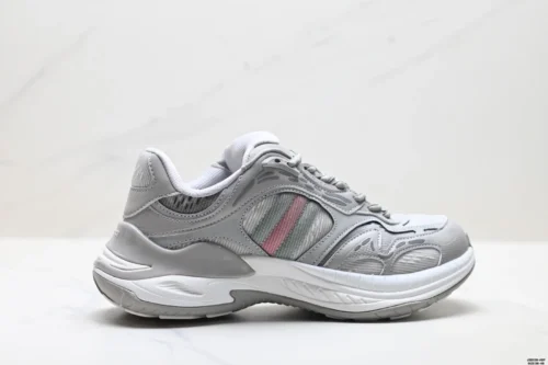 Gucci Chunky Sneakers Style 0158