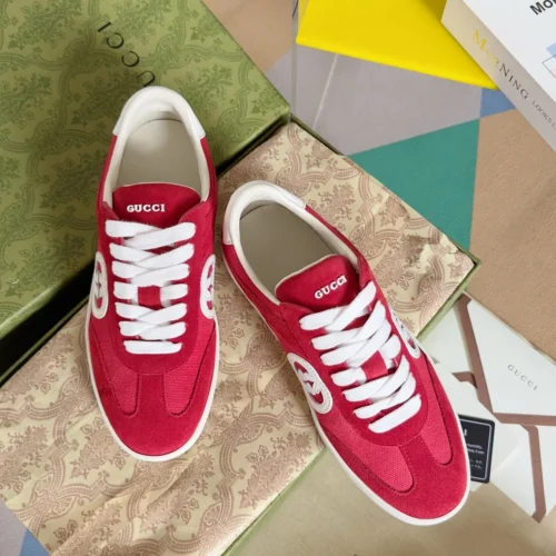 Gucci Leather Sneakers Style 0162