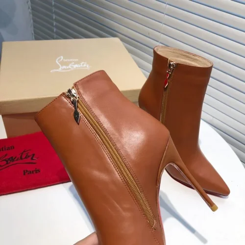 Christian Louboutin Leather Pumps Style 0007