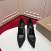 Christian Louboutin Pumps Style 0044