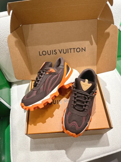 Louis Vuitton Summit Sneakers Style 0003