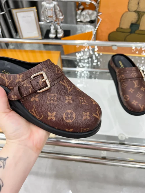 Louis Vuitton LV Easy Leather Slides