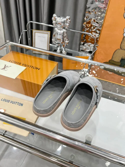 Louis Vuitton LV Easy Leather Slides Style 0007