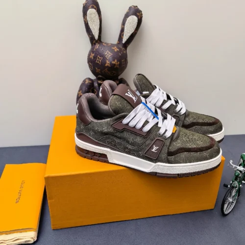 Louis Vuitton Trainer Calfskin Sneakers