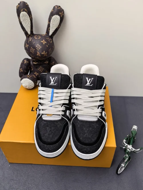 Louis Vuitton Trainer Sneakers