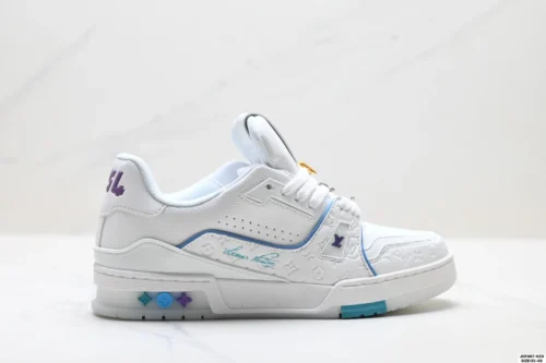 Louis Vuitton Trainer Sneakers Style 0014