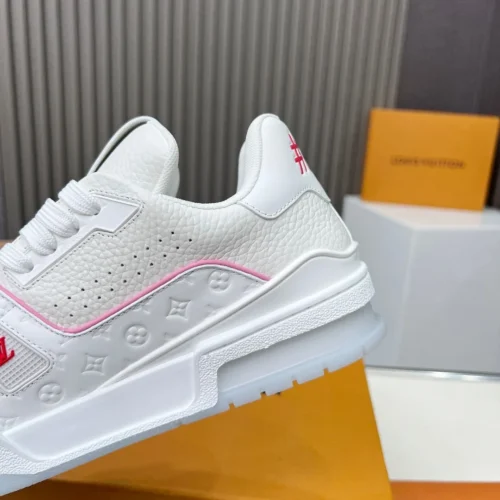 Louis Vuitton Sneakers Style 0018