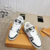 Louis Vuitton Trainer Sneakers Style 0032