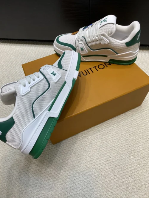 Louis Vuitton Trainer Leather Sneakers Style 0048