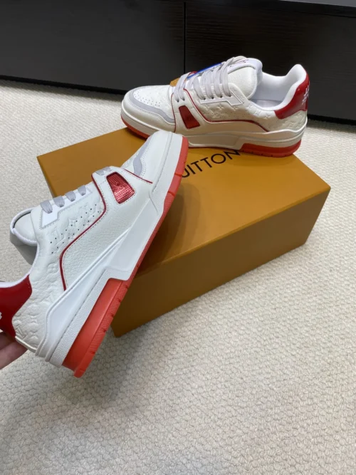 Louis Vuitton Trainer Leather Sneakers Style 0049