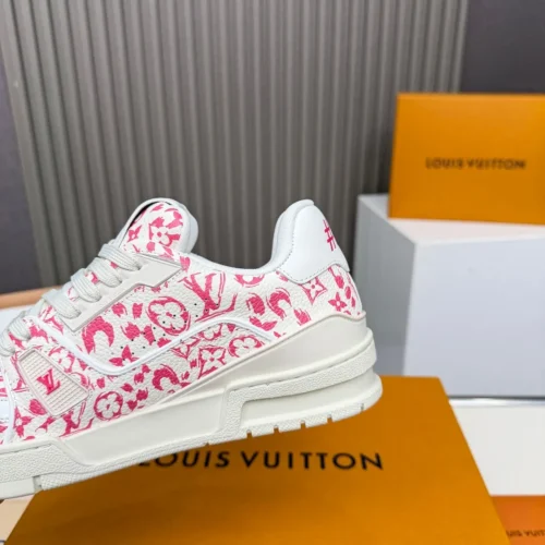 Louis Vuitton Sneakers Style 0071