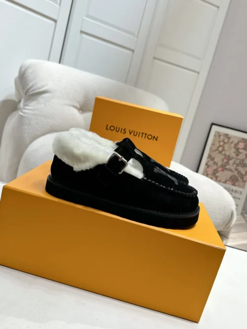 Louis Vuitton Slides