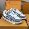 Louis Vuitton Trainer Sneakers Style 0137