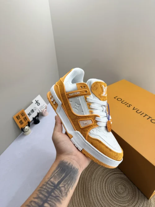 Louis Vuitton Sneakers Style 0161