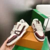 Louis Vuitton Trainer Sneakers Style 0171