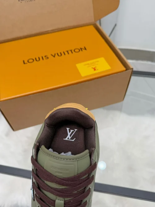 Louis Vuitton Chunky Sneakers Style 0179