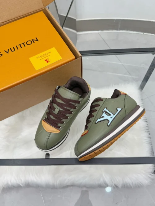 Louis Vuitton Chunky Sneakers Style 0179