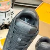 Louis Vuitton Chunky Sneakers Style 0181