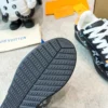 Louis Vuitton Chunky Sneakers Style 0189
