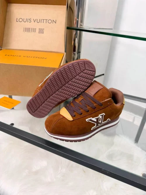 Louis Vuitton Chunky Sneakers Style 0195