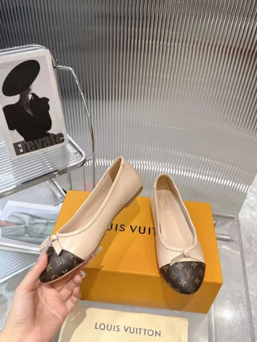 Louis Vuitton Brown Lambskin Sneakers Style 0207