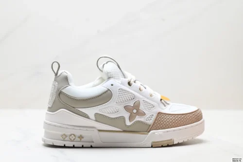 Louis Vuitton Trainer Sneakers Style 0215