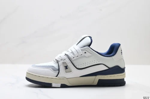 Louis Vuitton Trainer Sneakers Style 0223