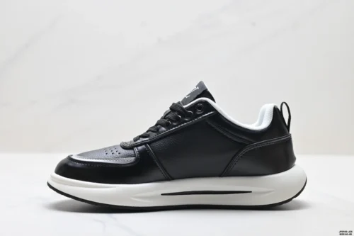 Louis Vuitton Leather Sneakers Style 0237