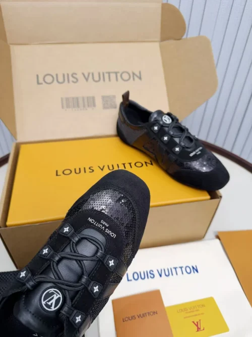 Louis Vuitton Sneakers Style 0263