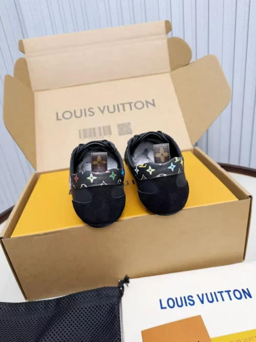 Louis Vuitton Sneakers Style 0265