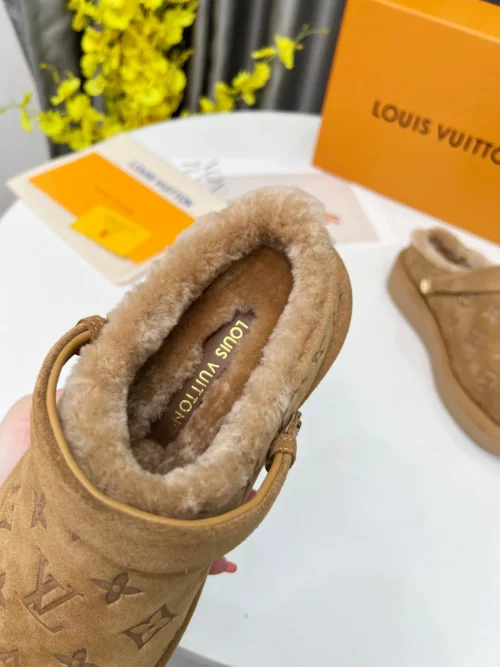 Louis Vuitton Lambskin Sneakers Style 0273
