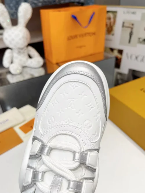 Louis Vuitton Archlight Sneakers Style 0285