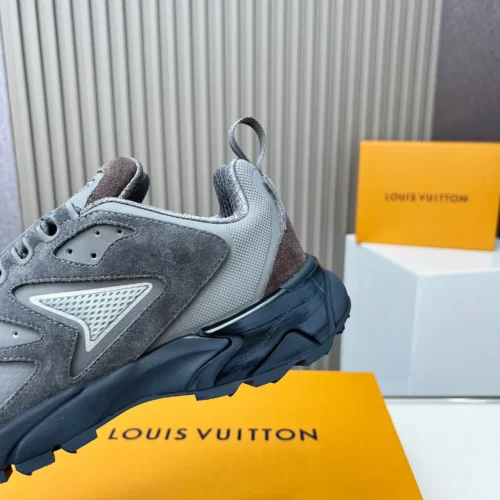 Louis Vuitton Sneakers Style 0305