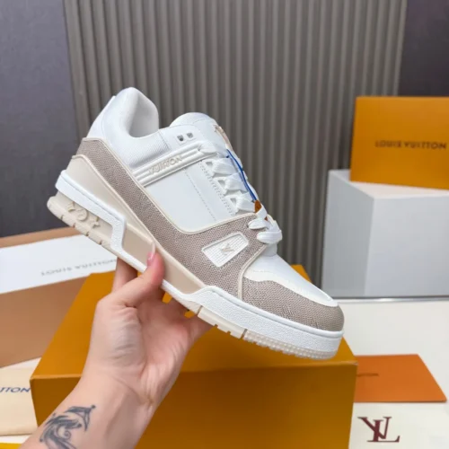 Louis Vuitton Sneakers Style 0315