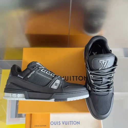Louis Vuitton Trainer Leather Sneakers Style 0335