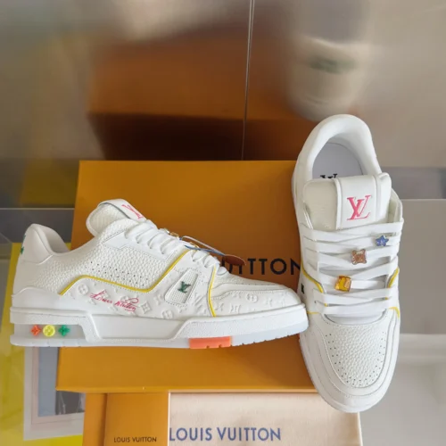 Louis Vuitton Trainer Leather Sneakers Style 0345