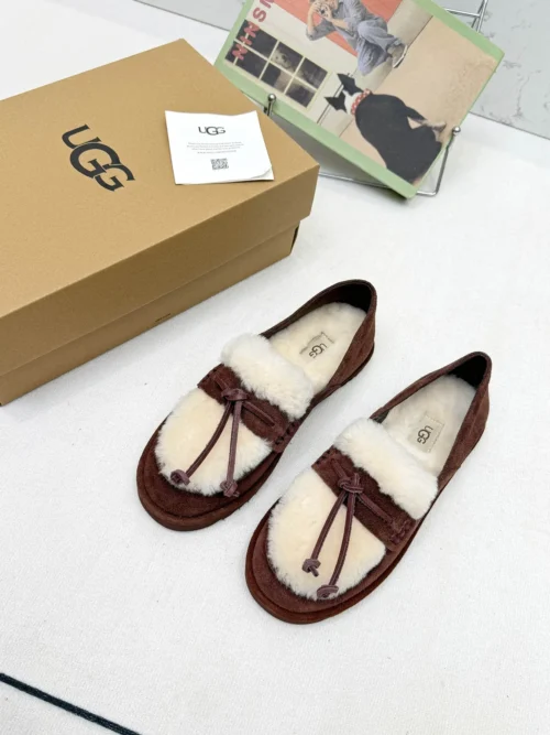 UGG Shearling Loafers Style 0003