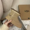 UGG Rubber Snow Boots Style 0009