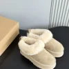 UGG Lambskin Snow Boots Style 0031
