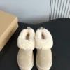 UGG Lambskin Snow Boots Style 0031