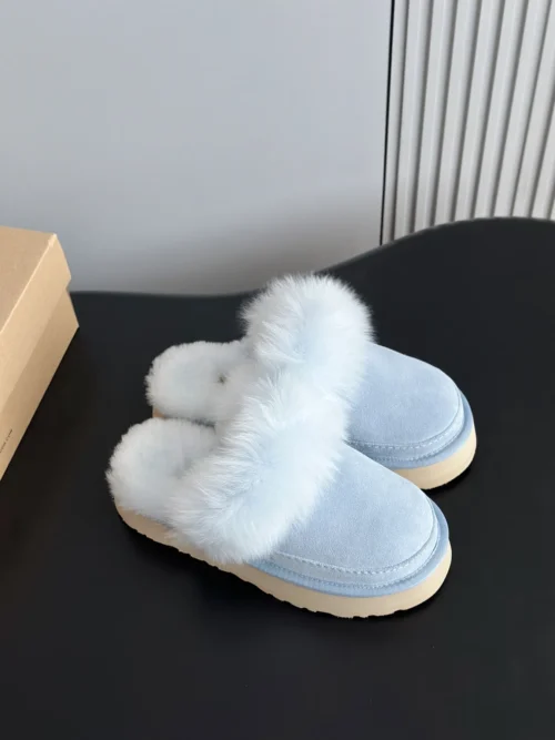 UGG Snow Boots Style 0035
