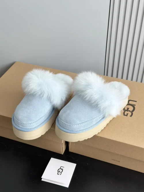 UGG Snow Boots Style 0035