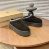 UGG Snow Boots Style 0079