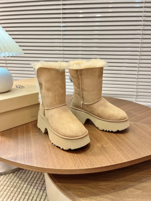 UGG Snow Boots Style 0101