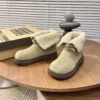 UGG Leather Snow Boots Style 0133